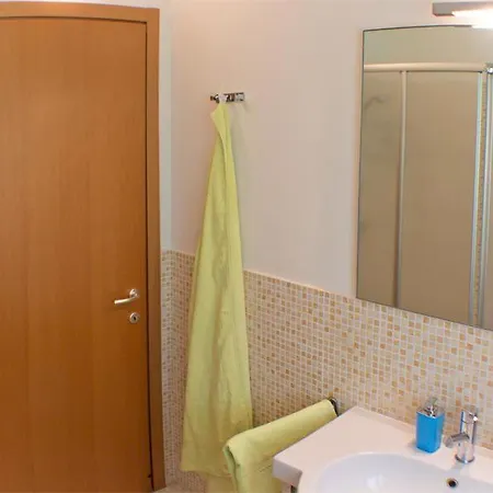 Apartment Borgo Chiaro Colico